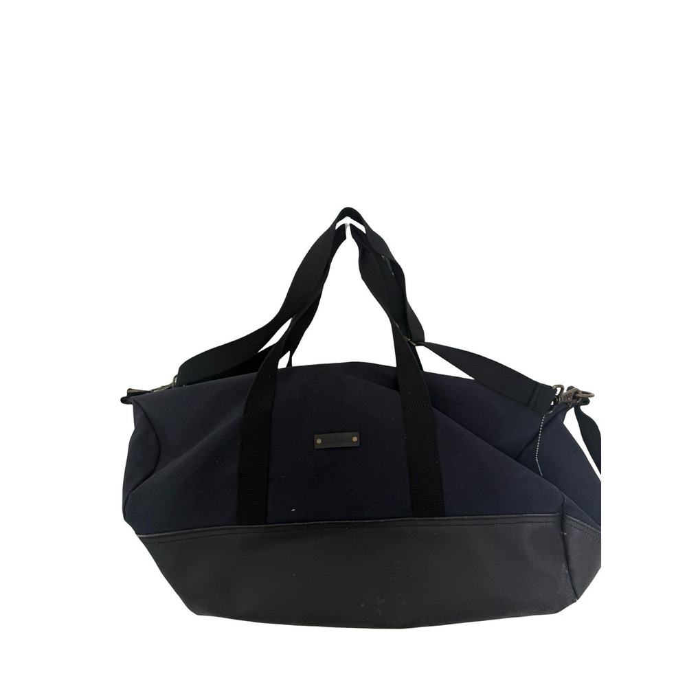 LL Bean Nor'easter Duffle Bag 520849‎ navy blue